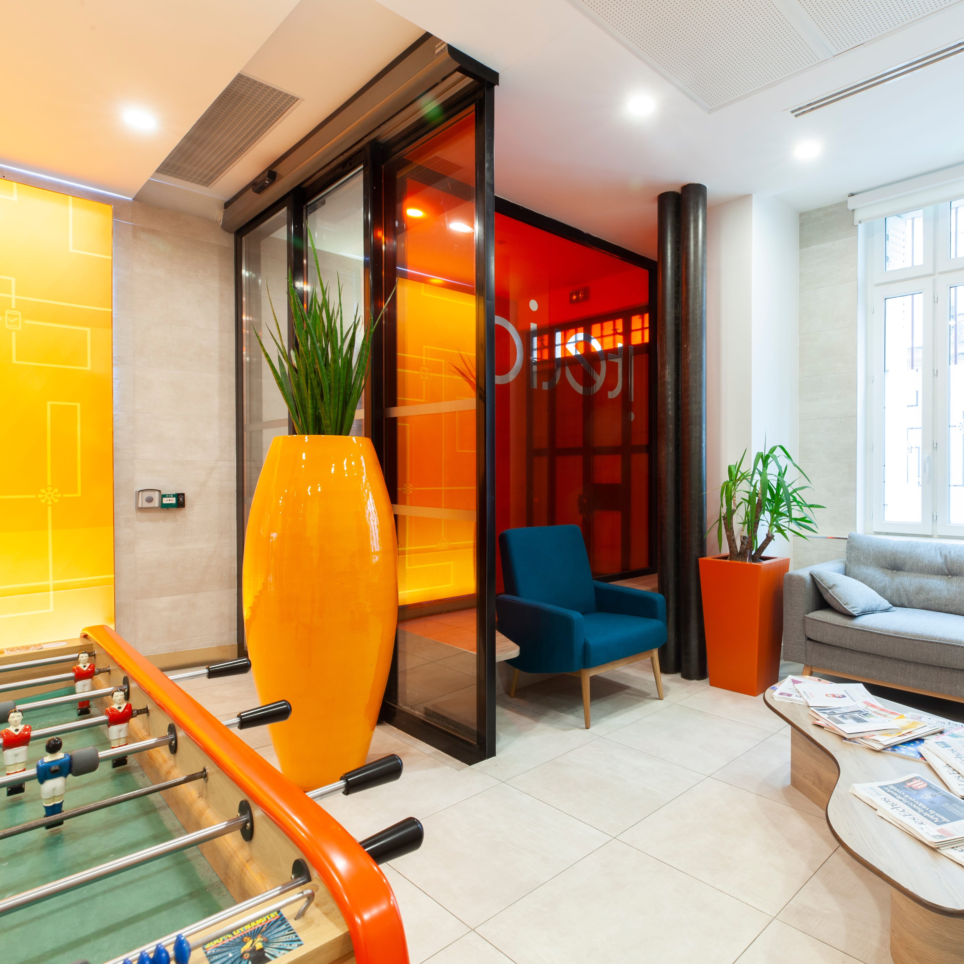 BACS ET CONTENANTS SUR MESURE-min Bacs et contenants sur mesure